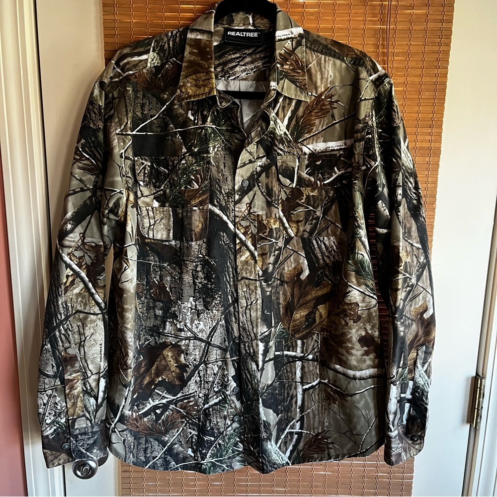 Realtree Men's Camouflage Shirt